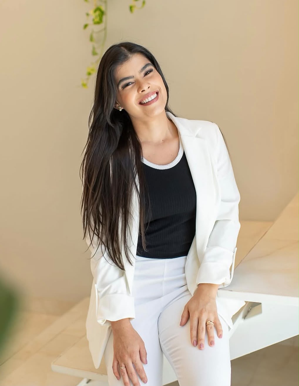 Dra. Camila Reis